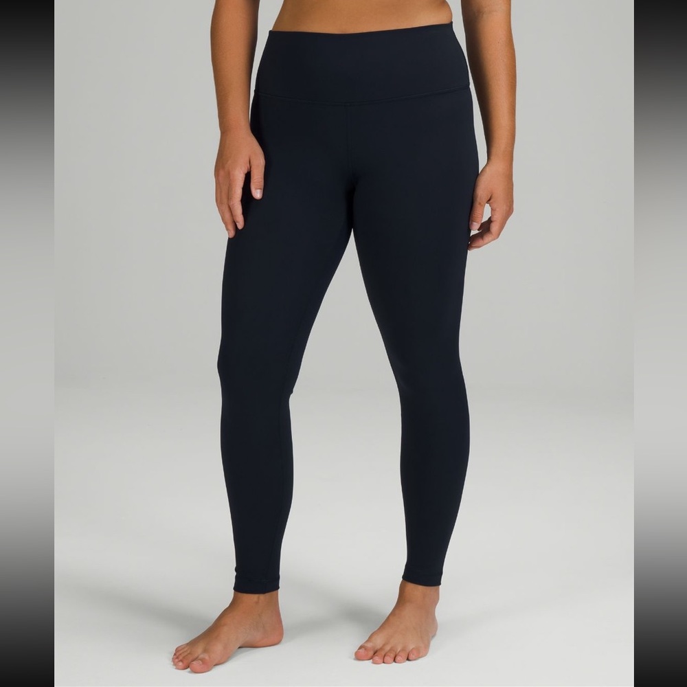 Lululemon Wunder Under High-Rise Tight 25” *Luxtreme - Size 4 / Black